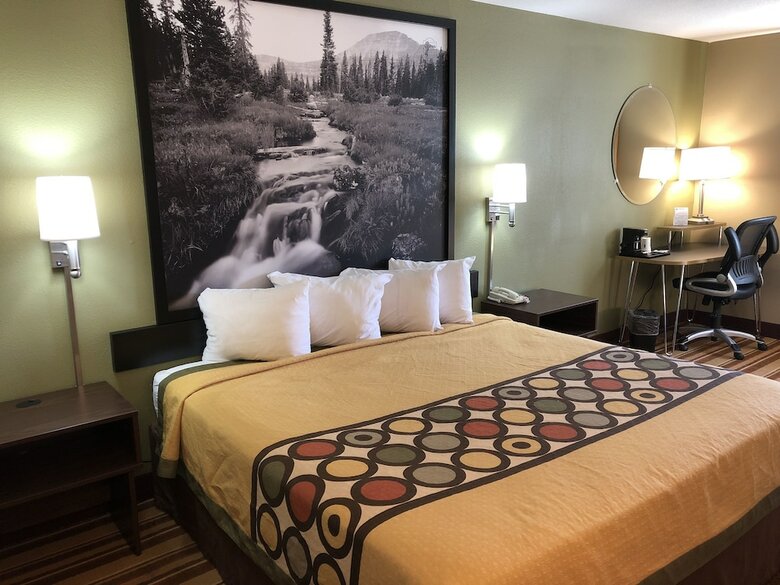 Motel Super 8 By Wyndham S Jordan/sandy/slc Area