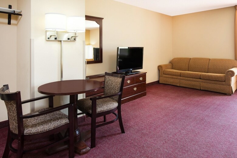 Motel Super 8 By Wyndham Lamar