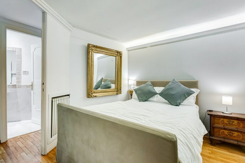 Old Ghetto And Trastevere Apartment