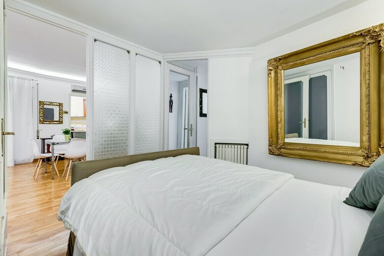 Old Ghetto And Trastevere Apartment