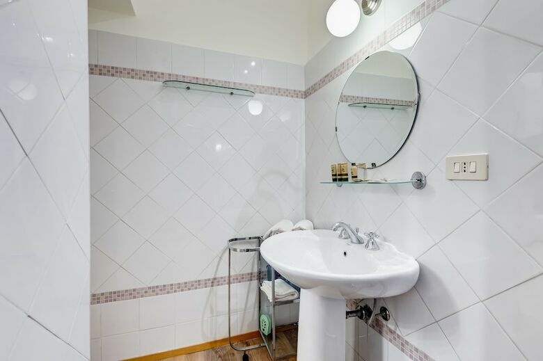 Old Ghetto And Trastevere Apartment