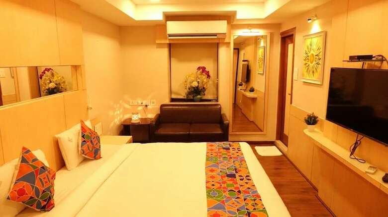 Hotel K Square