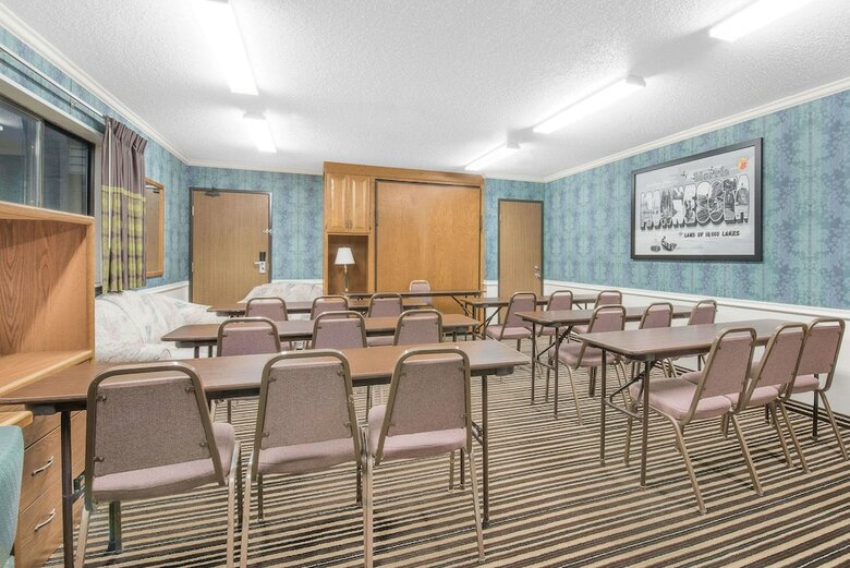 Motel Super 8 By Wyndham Morris