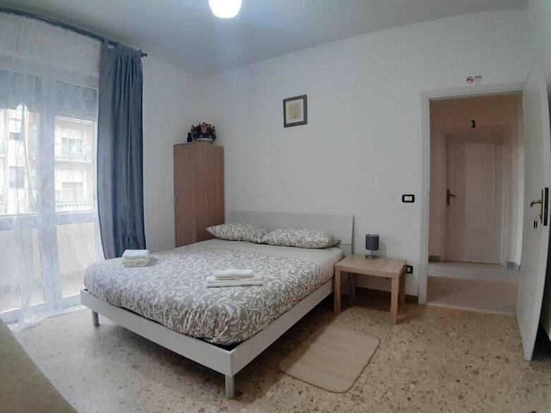 Hotel Sleep&go Airlines Pisa