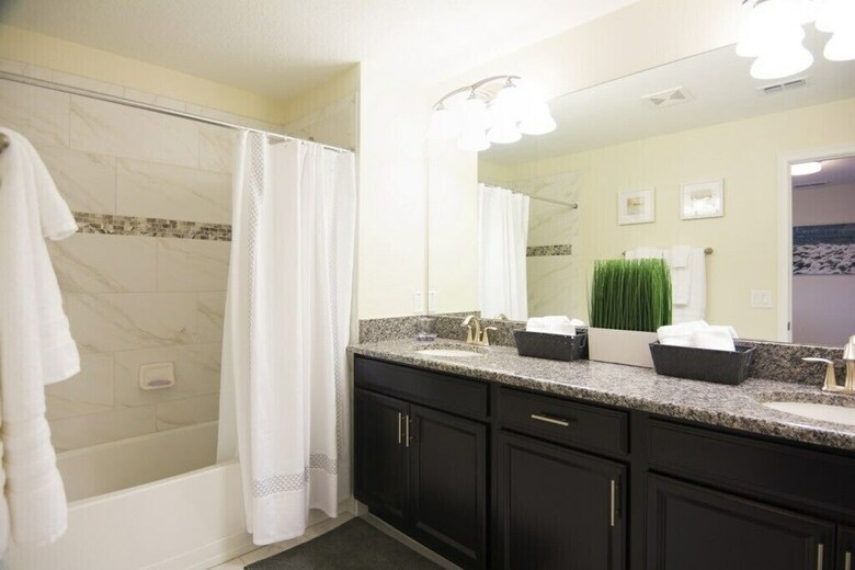 Apartamento Luxury Townhome W/ Pool Sl4814