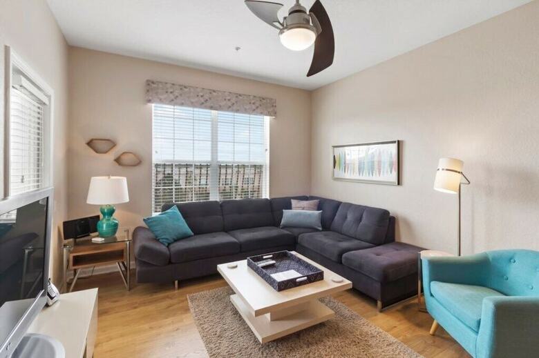 Executive Penthouse