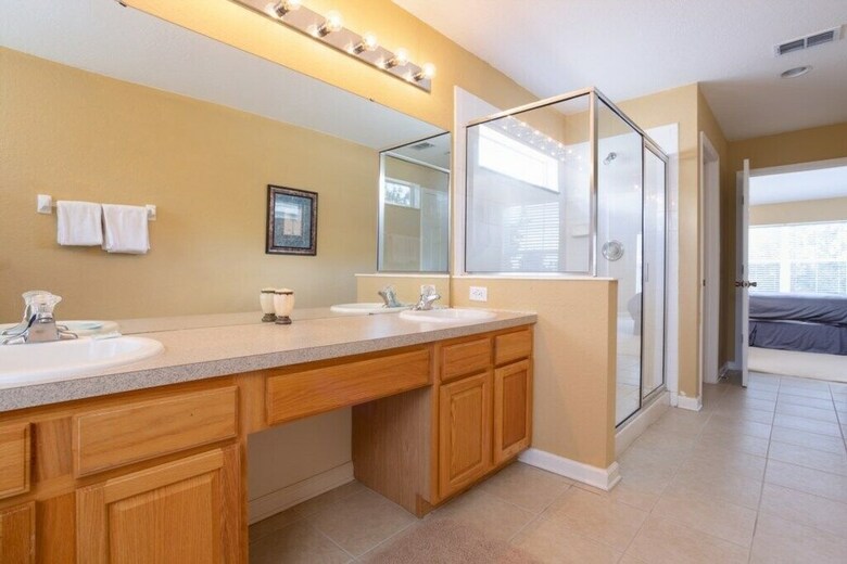 Svv 079 - Windsor Retreat 6 Bed Pool Home