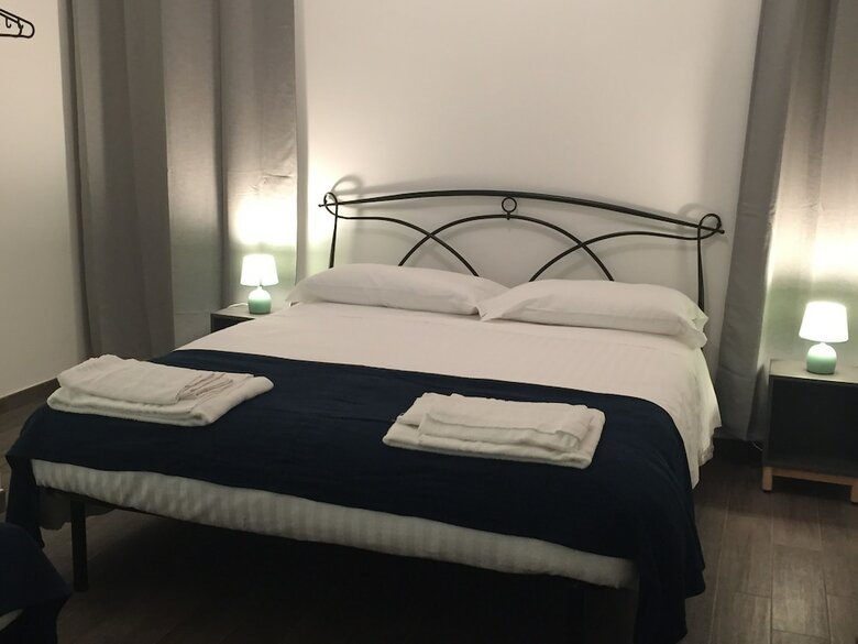 Hotel Mambo Suites