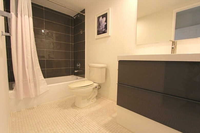 1 Bedroom Park View Apartment Or419
