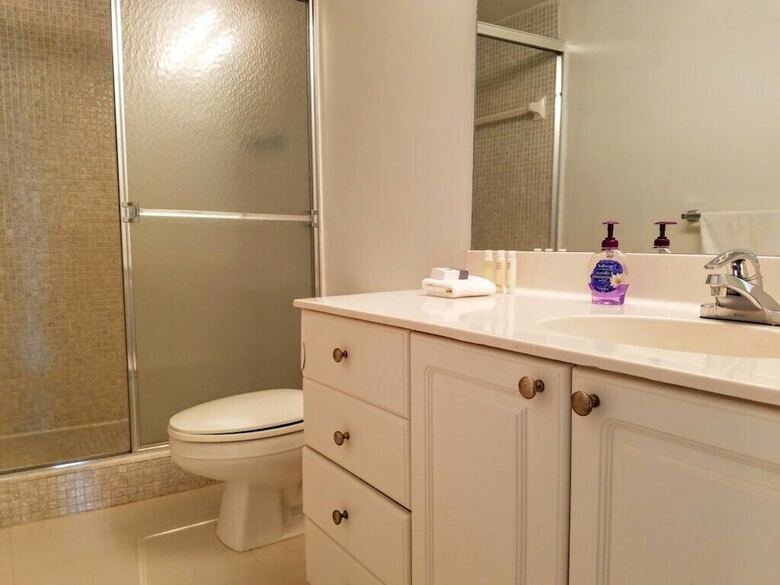 Premium 3 Bedroom Bay View Or1116