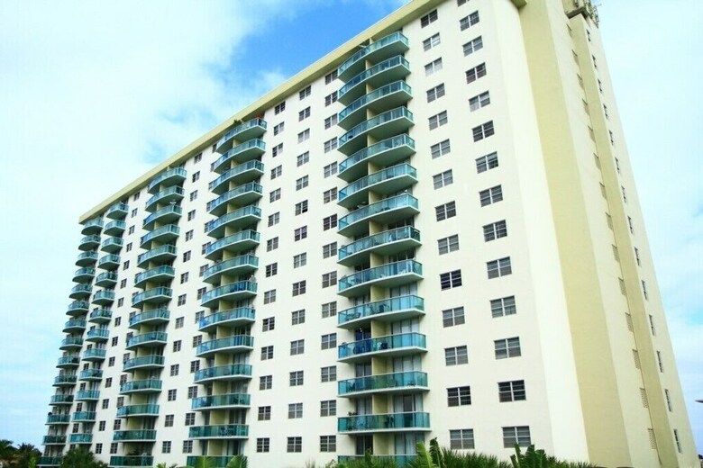 1 Bedroom Bay View Or814