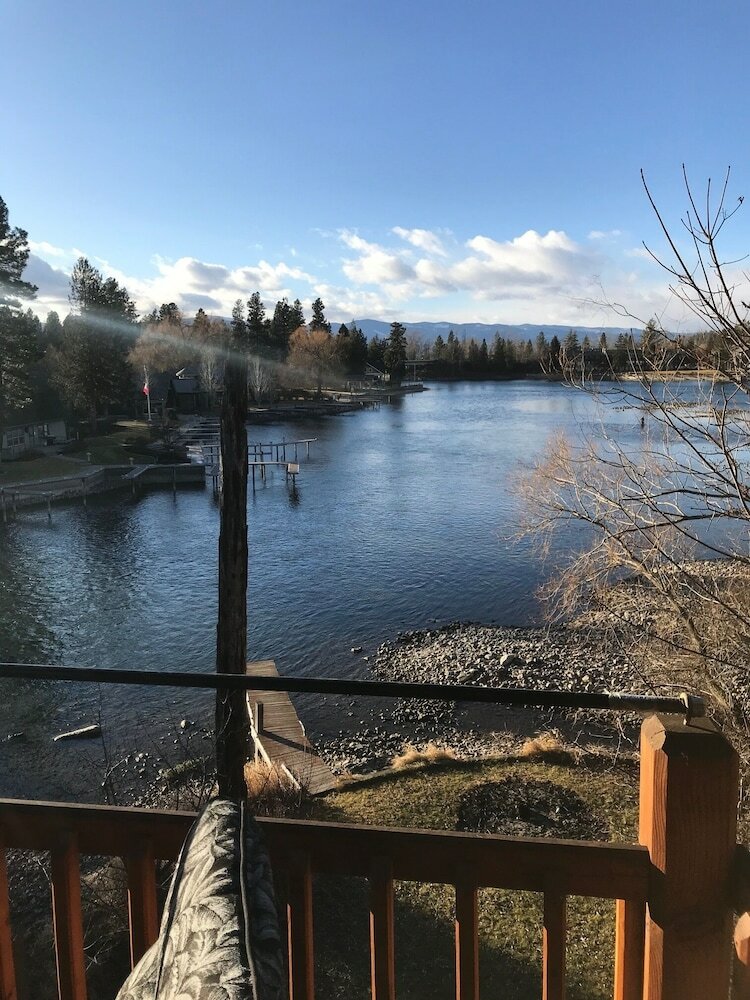 Posada The Inn On Bigfork Bay