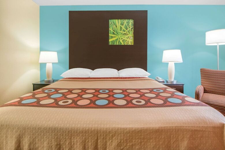 Motel Super 8 By Wyndham Tulsa