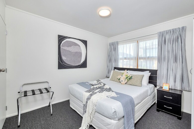 Apartamentos Bright 3 Bedroom Near St Lukes Mall 3