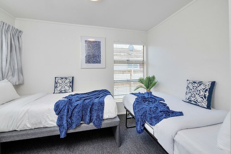 Apartamentos Bright 3 Bedroom Near St Lukes Mall 3