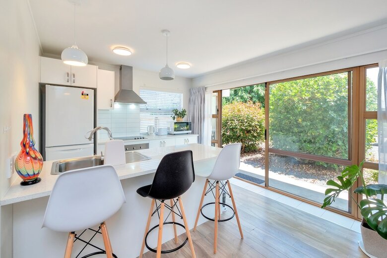 Apartamentos Bright 3 Bedroom Near St Lukes Mall 3