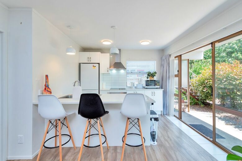 Apartamentos Bright 3 Bedroom Near St Lukes Mall 3