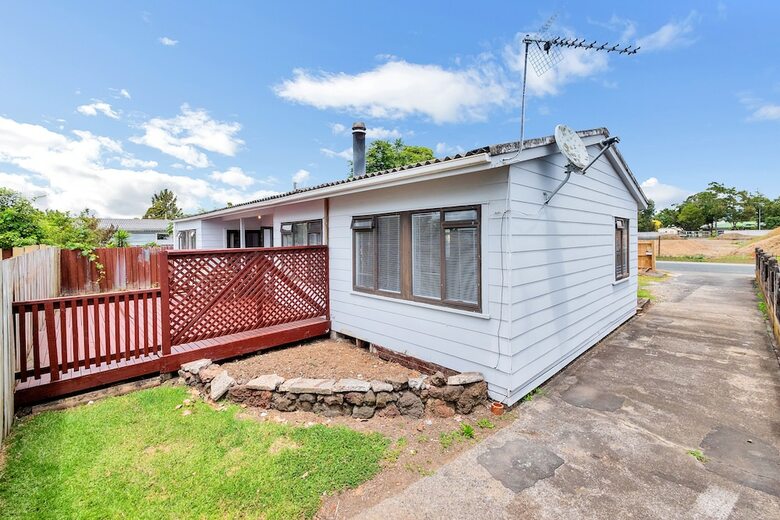 Kiwi Holiday Home Near Airport