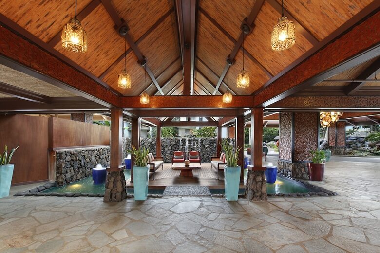 Hanalei Bay Resort