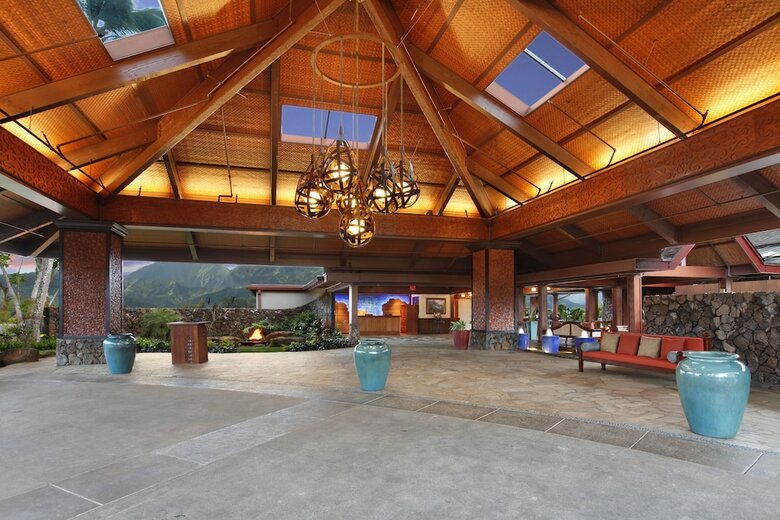 Hanalei Bay Resort