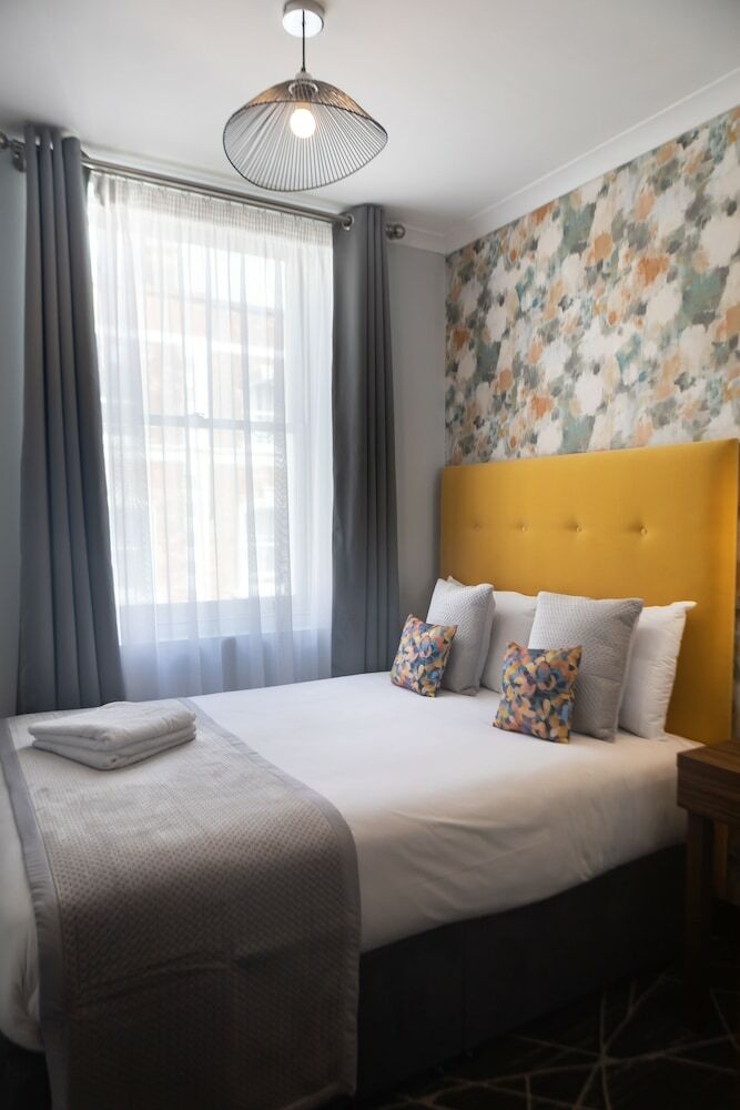 Paddington Park Hotel