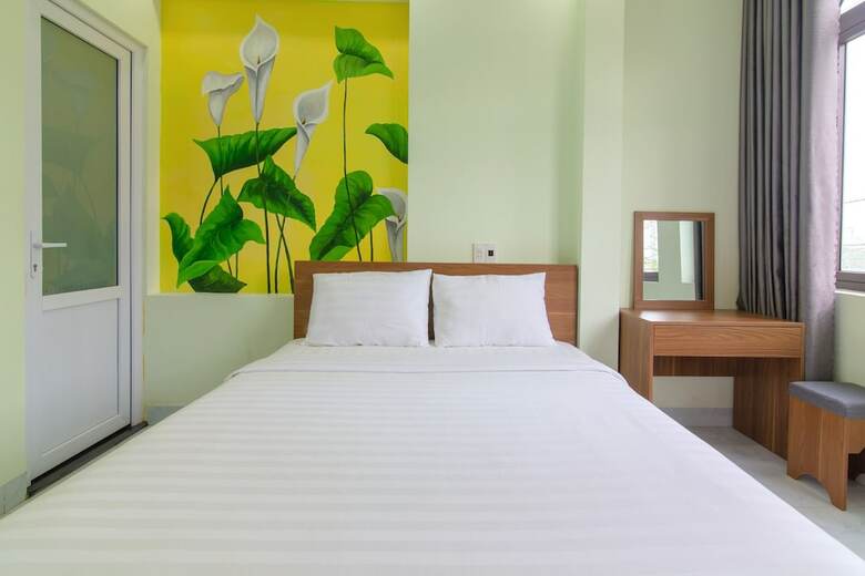Spot On 855 Lucky Hotel