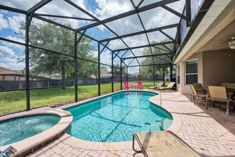 Svv 034 - Sunny Hilltop 5 Bed Pool Home