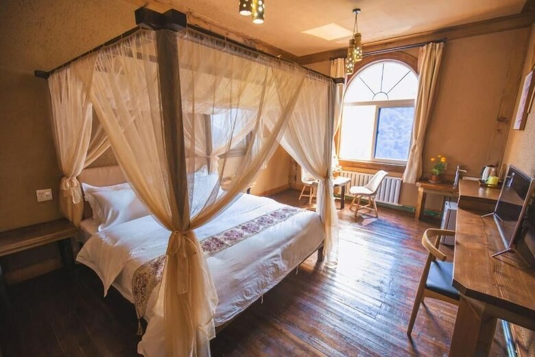 Bed & Breakfast Guyue Caotang Inn