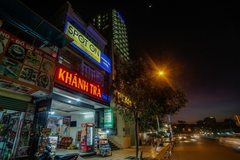 Hotel Spot On 884 Khanh Tra