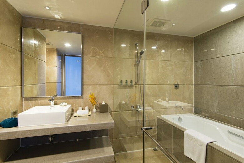 Hotel Nikko Saigon
