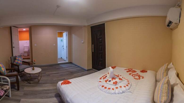 Hostal Aplus Hostel