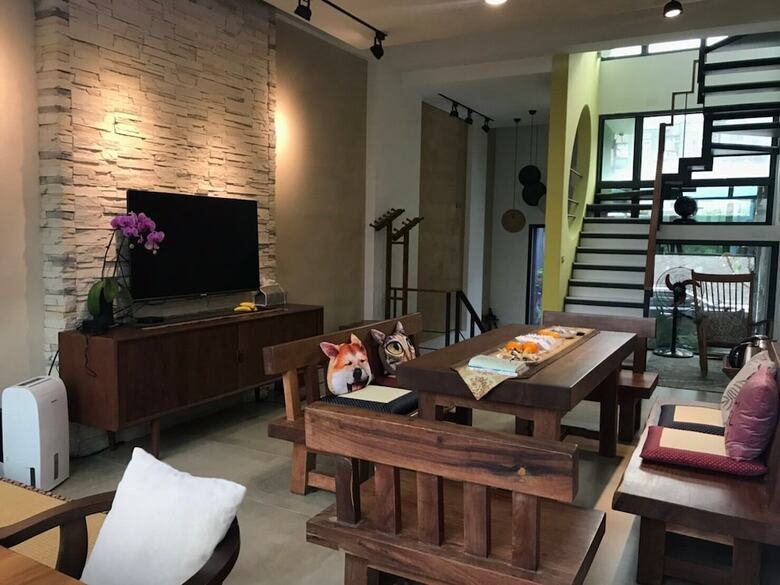 Moon Villa