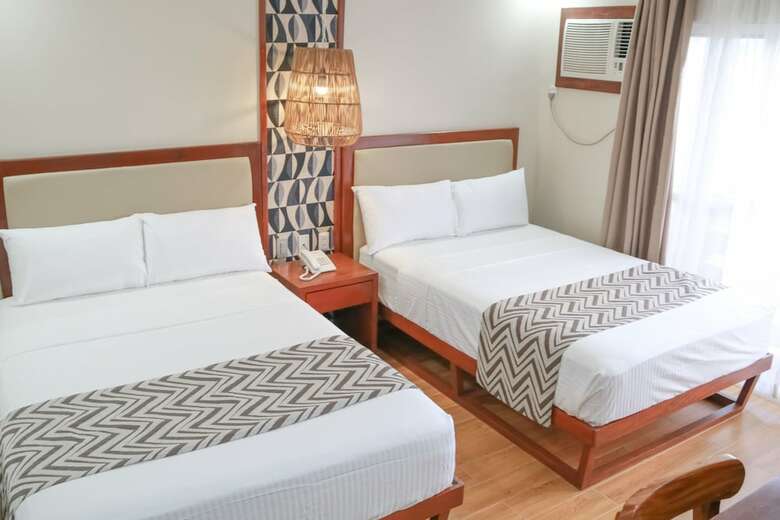 Punta Baler Hotel