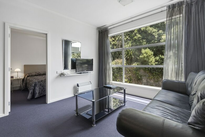 Amethyst Court Motorlodge