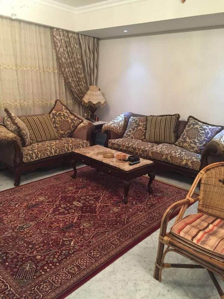 Apartment At San Stefano Grand Plaza