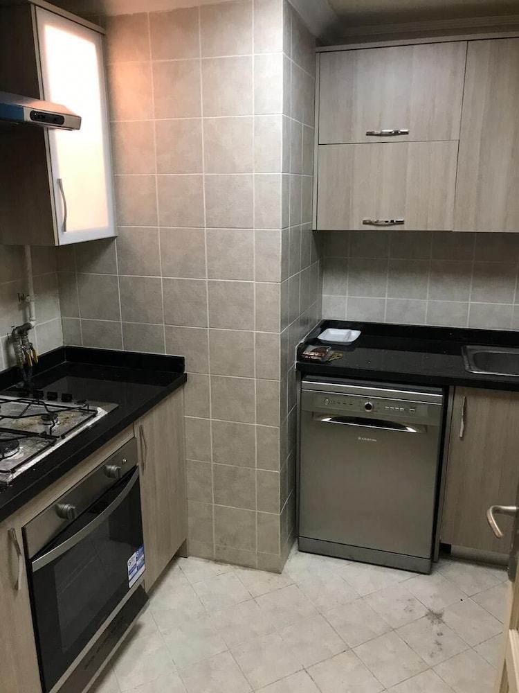 Apartment At San Stefano Grand Plaza