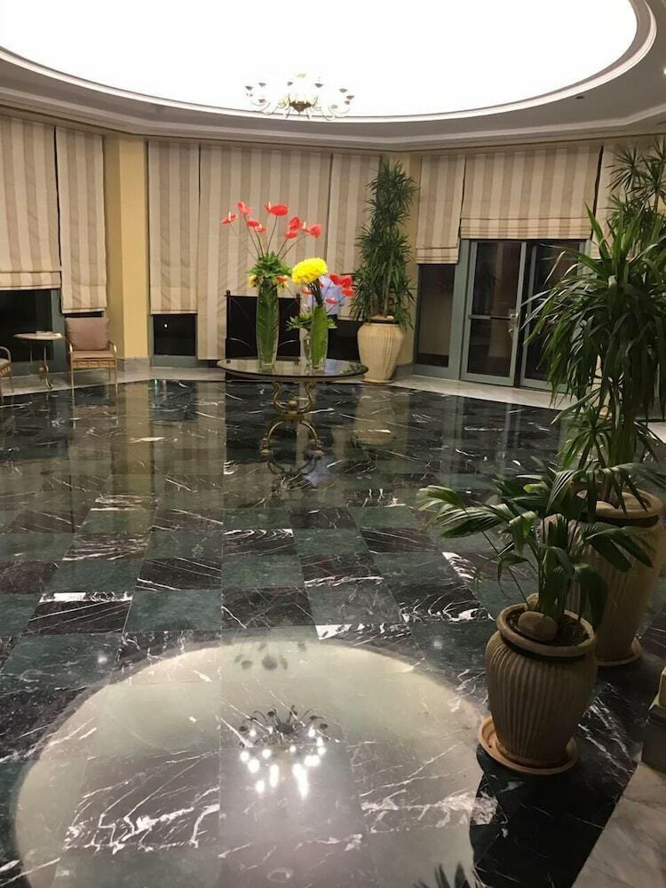 Apartment At San Stefano Grand Plaza
