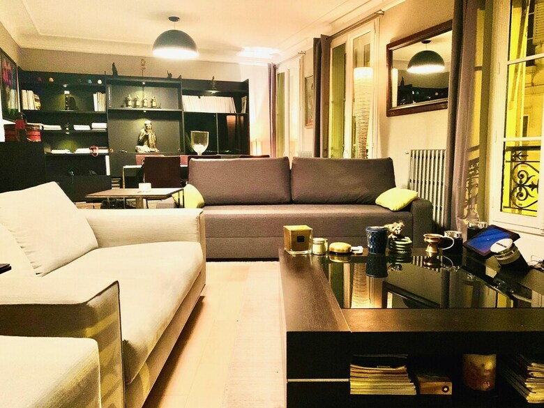 Apartment With 2 Bedrooms In Paris, With Balcony And Wifi