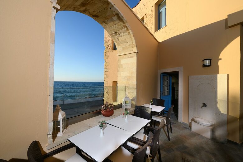Captains House Hotel - Apartments