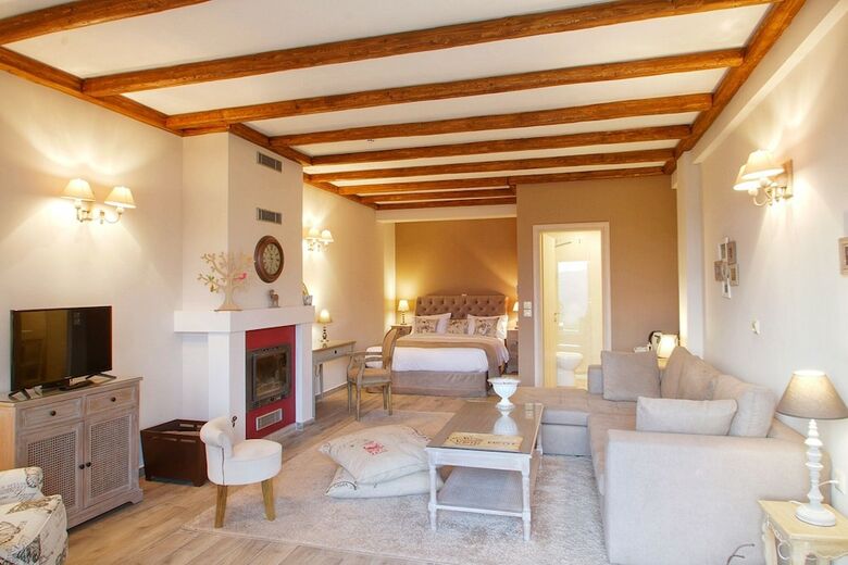 Hotel Almond House Suites Arachova - Adults Only