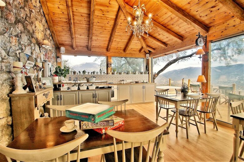 Hotel Almond House Suites Arachova - Adults Only