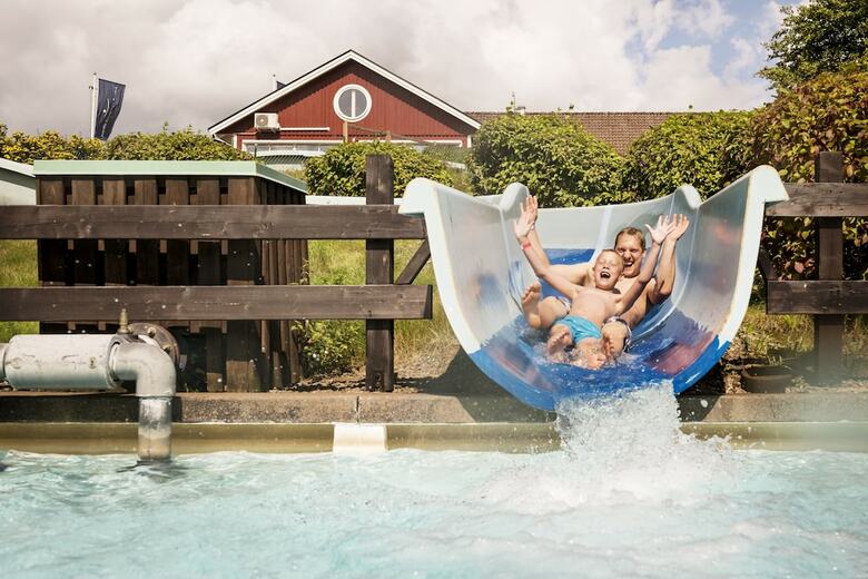 Cabana First Camp R�st�nga-s�der�sen