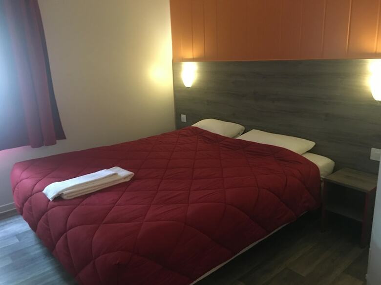 Hotel Premi�re Classe Coigni�res