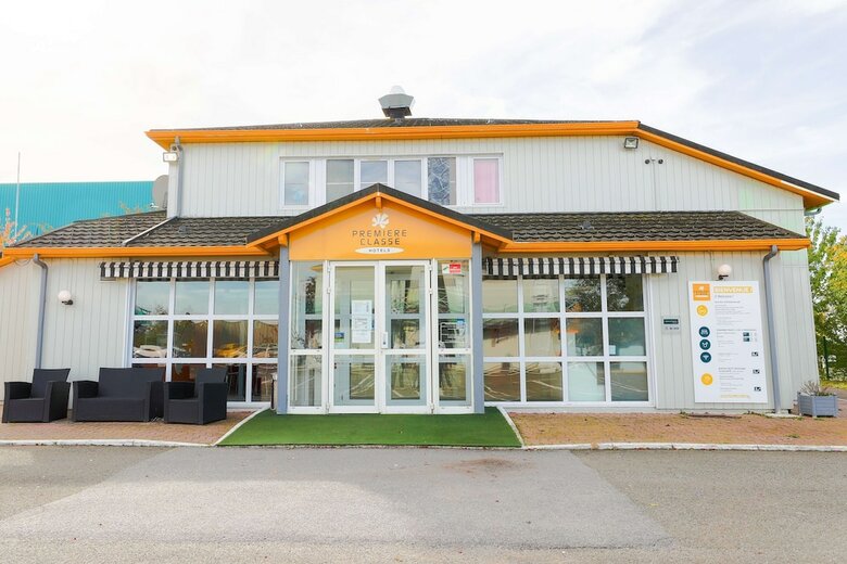 Hotel Premi�re Classe Coigni�res