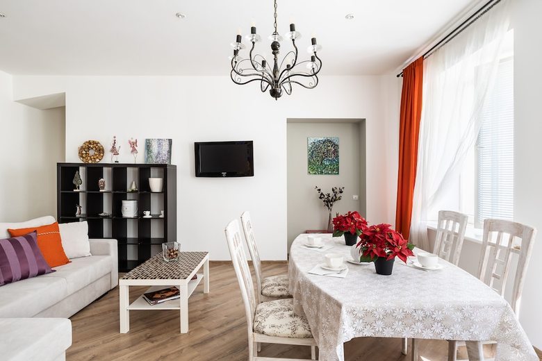 Art Apartment On Nevskiy Avenue