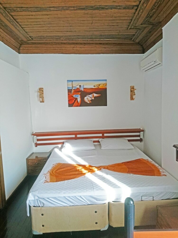 Bozcaada Balci Hotel