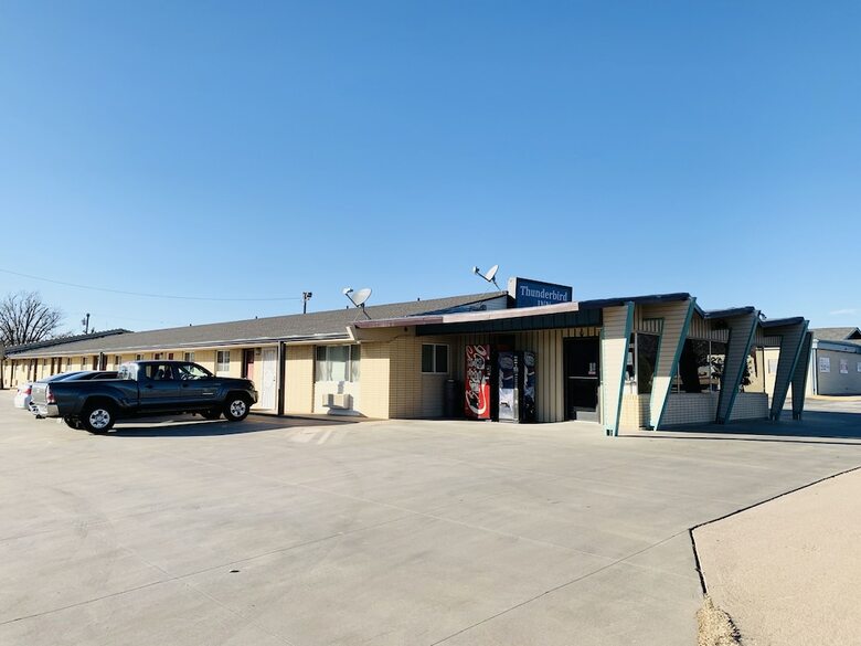 Motel Thunderbird Inn