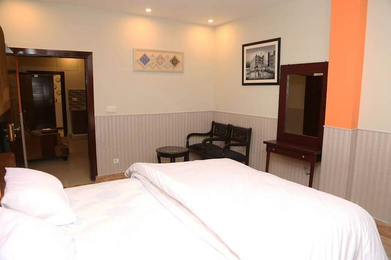 Bed & Breakfast Hak Mall Suites
