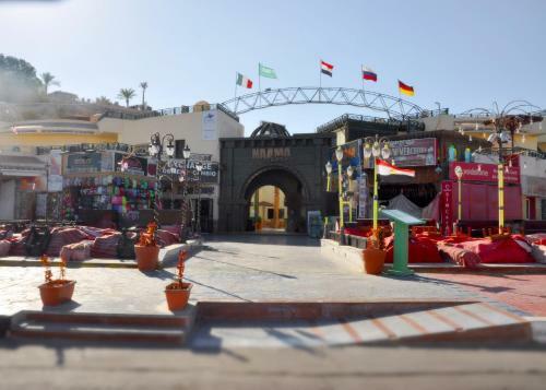 Naama Inn Hotel