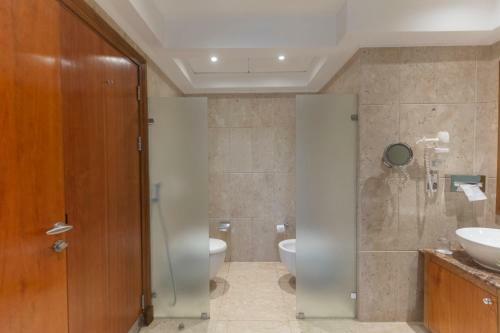 Royal Savoy Hotel And Villas
